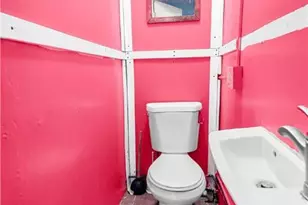 137 N 3rd St, Allentown, PA 18101 - Photo 15