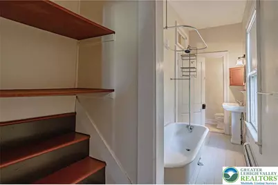 7727 Martins Creek Belvidere Highway, Lower Mt Bethel Twp, PA 18013 - Photo 25