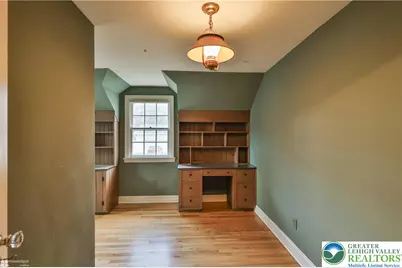 1104 Raymond Avenue, Bethlehem City, PA 18018 - Photo 39