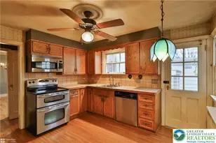 1104 Raymond Ave, Bethlehem City, PA 18018 - Photo 21