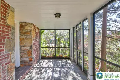 1104 Raymond Avenue, Bethlehem City, PA 18018 - Photo 13