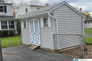 127 E Lynnwood St, Allentown City, PA 18103 - Photo 9