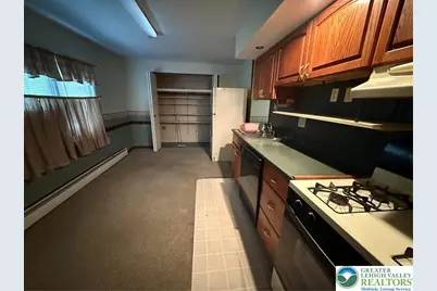 446 Biddle Street, Tamaqua Boro, PA 18252 - Photo 17