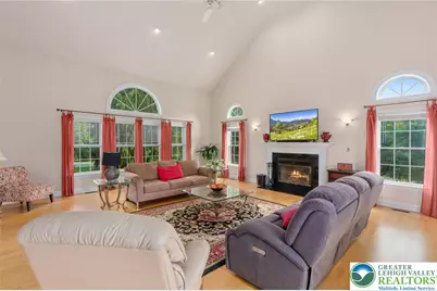 2690 Greens Drive, Lower Saucon Township, PA 18055 - Photo 15