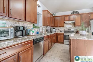 2037 Huntungtin Ln, Forks Twp, PA 18040 - Photo 21