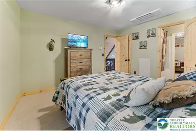 809 Boulder Court, Hawley, PA 18428 - Photo 31