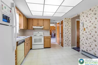 919 Breidinger Road, Plainfield Township, PA 18064 - Photo 5