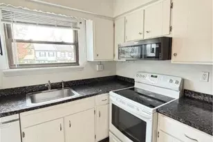 1708 Redwood Ct, South Whitehall Twp, PA 18104 - Photo 11