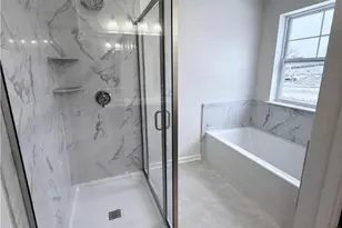 3721 Samantha Ln, Upper Milford Township, PA 18062 - Photo 9