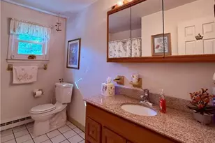 1733 Elmhurst Dr, Whitehall Twp, PA 18052 - Photo 37