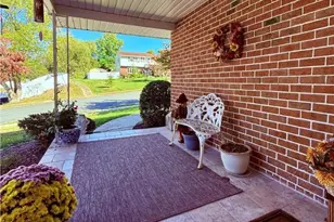 1733 Elmhurst Dr, Whitehall Twp, PA 18052 - Photo 21