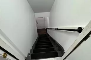 142 E Northampton St, Bath Boro, PA 18014 - Photo 3