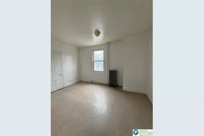 401 N 8th Street #2A, Allentown, PA 18102 - Photo 3