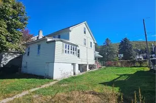 34 Coal St, Nesquehoning Boro, PA 18240 - Photo 21