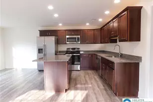 1549 Burkhardt St, Hellertown Boro, PA 18055 - Photo 5