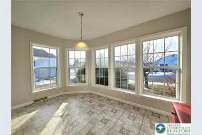 657 Winterthur Way, Forks Twp, PA 18040 - Photo 7