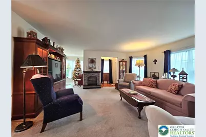 657 Winterthur Way, Forks Twp, PA 18040 - Photo 7