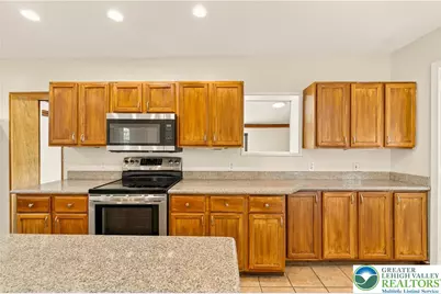 1740 Butztown Road, Bethlehem City, PA 18017 - Photo 7