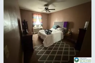 206 S Main, Nazareth Boro, PA 18064 - Photo 13