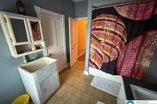 206 S Main, Nazareth Boro, PA 18064 - Photo 9