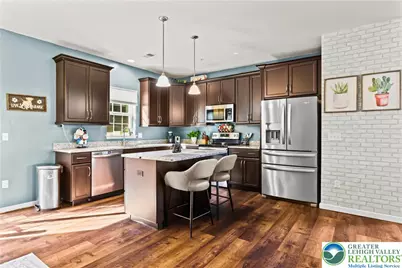 2260 Rising Hill Road, Whitehall Twp, PA 18052 - Photo 9