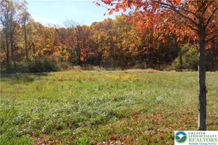 2209 S Melrose Ln, Salisbury Township, PA 18015 - Photo 9