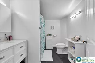 381 Center St, Phillipsburg, PA 08865 - Photo 31