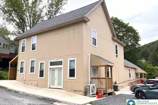 41 Walnut Ave, Jim Thorpe Boro, PA 18229 - Photo 1