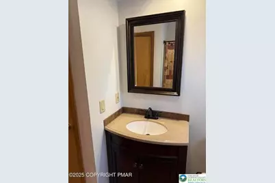 135 Sitka Drive, Coolbaugh Twp, PA 18347 - Photo 25