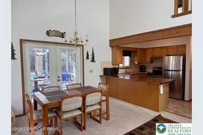 135 Sitka Drive, Coolbaugh Twp, PA 18347 - Photo 11