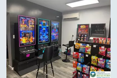 500 Belfast Road, Plainfield Township, PA 18064 - Photo 5