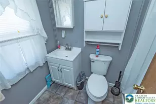 531 W Berwick St, Easton, PA 18042 - Photo 29