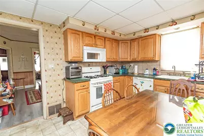 531 W Berwick Street, Easton, PA 18042 - Photo 13