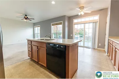 8524 Mayfair Court, Upper Macungie Township, PA 18031 - Photo 17