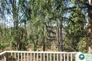 2556 N Delaware Dr, Upper Mt Bethel Twp, PA 18343 - Photo 3