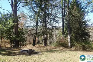 2556 N Delaware Dr, Upper Mt Bethel Twp, PA 18343 - Photo 3