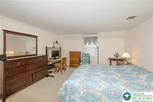 2570 Millbrook Dr, Lower Macungie Twp, PA 18049 - Photo 33