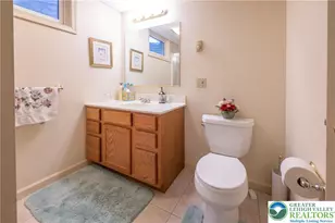 2570 Millbrook Dr, Lower Macungie Twp, PA 18049 - Photo 27