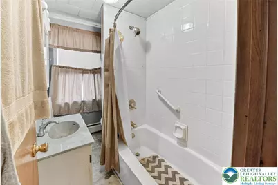 260 E Abbott Street, Lansford Boro, PA 18232 - Photo 17