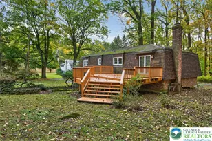 340 Chestnut Hill Rd, Emmaus Boro, PA 18049 - Photo 7