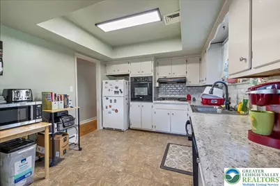 7512 S Main Street, Upper Saucon Township, PA 18036 - Photo 19