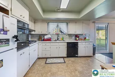 7512 S Main Street, Upper Saucon Township, PA 18036 - Photo 17