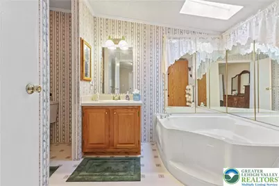 8 Cedar Court, Bath, PA 18014 - Photo 25