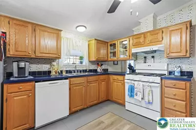 8 Cedar Court, Bath, PA 18014 - Photo 13