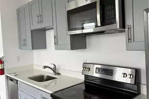 123 N Lumber St, Allentown, PA 18102 - Photo 3