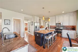 4705 Colleen Dr, North Whitehall Twp, PA 18078 - Photo 7