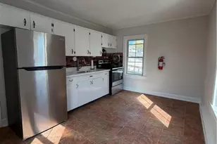 125 Front St, Roseto Boro, PA 18013 - Photo 13