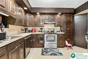 212 Pine St, New Philadelphia Boro, PA 17959 - Photo 13