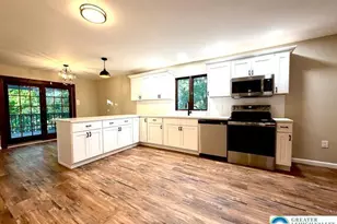 1024 Elm St, Allentown City, PA 18109 - Photo 11