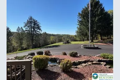 3511 Timber Lane, Washington Township, PA 18080 - Photo 7